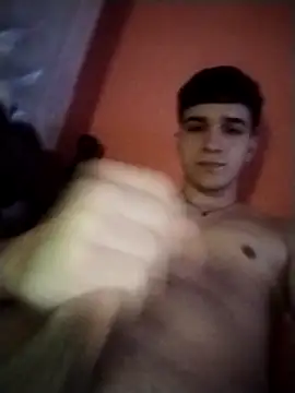 Danii2005 online show from 10.27.25