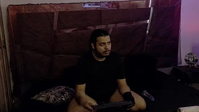 DemienMdivani online show from 11.20.25