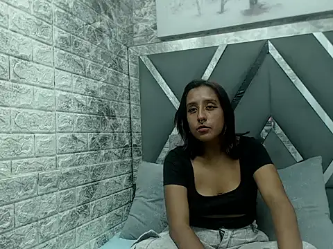 Evy Queenhh online show from 10.21.25