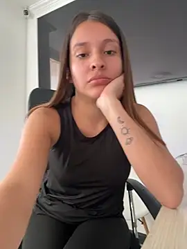 Talia Bonet online show from 05.13.26