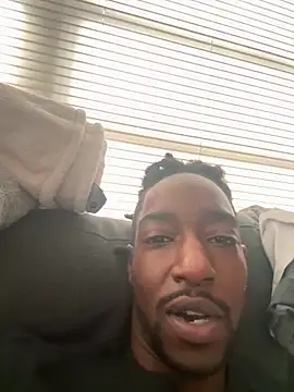 Snapshot of brandon3rdleg21 chatting on 10.20.25 brandon3rdleg21 online show from 10.20.25