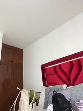 Snapshot of NataliaaMiller_ chatting on 11.16.25 NataliaaMiller online show from 11.16.25