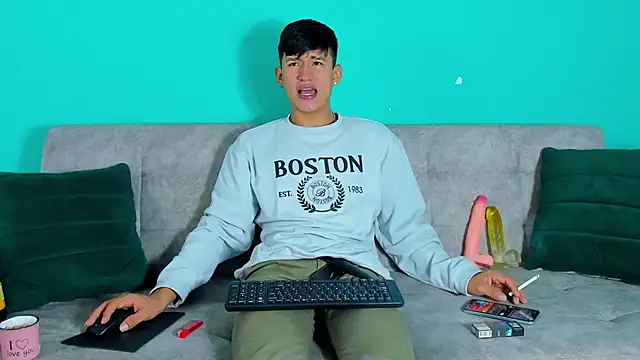 Nicolas Torres  online show from 11.13.25