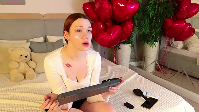 Snapshot of KoriPaul chatting on 02.15.26 KoriPaul online show from 02.15.26