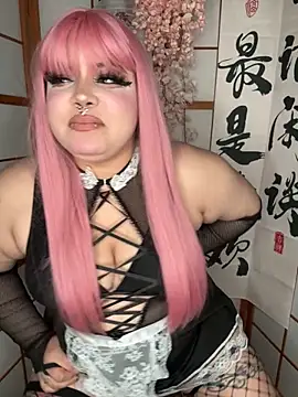 yum3doll online show from 11.12.25