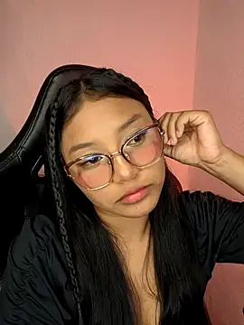 Kath12489 online show from 10.21.25