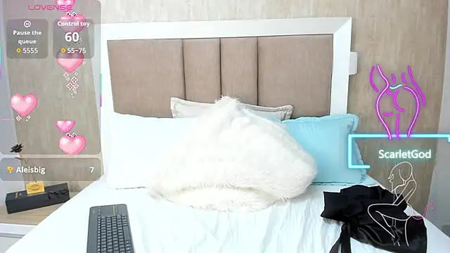 Snapshot of Scarletgod chatting on 11.13.25 Scarletgod online show from 11.13.25