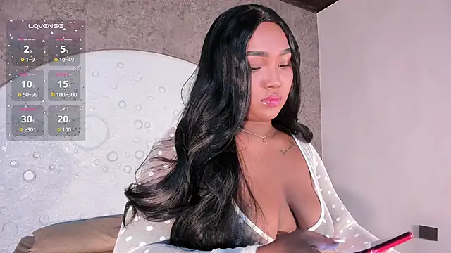 Snapshot of Viana_dior chatting on 10.23.25 Viana dior online show from 10.23.25