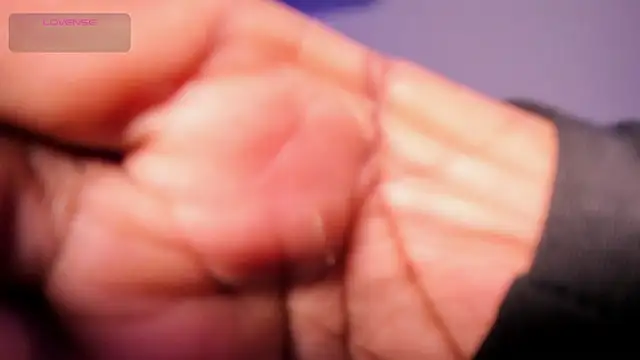 Snapshot of Viana_dior chatting on 12.04.25 Viana dior online show from 12.04.25