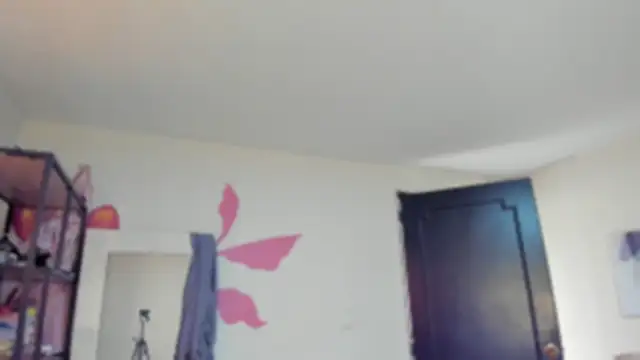 YariRose online show from 03.11.26