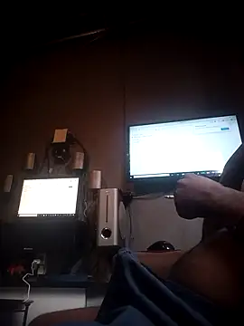 Pussylover911o online show from 12.18.25