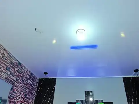 Jennfer Winson online show from 11.23.25