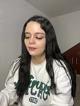 Selena Roa online show from 02.07.26