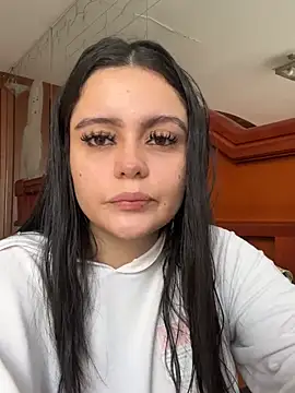Selena Roa online show from 05.30.26