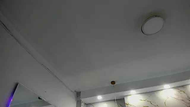 Snapshot of mirandaduboiss chatting on 02.28.26 mirandaduboiss online show from 02.28.26