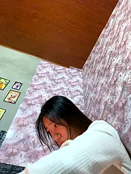 kitty-20x online show from 11.24.25