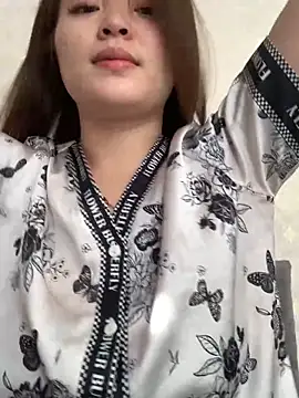 helo-kitty online show from 10.30.25