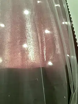 helo-kitty online show from 12.15.25