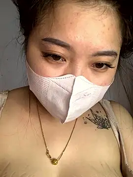 Snapshot of helo-kitty chatting on 01.16.26 helo-kitty online show from 01.16.26