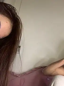 Snapshot of helo-kitty chatting on 02.08.26 helo-kitty online show from 02.08.26