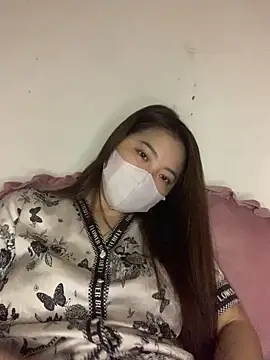 Snapshot of helo-kitty chatting on 02.23.26 helo-kitty online show from 02.23.26