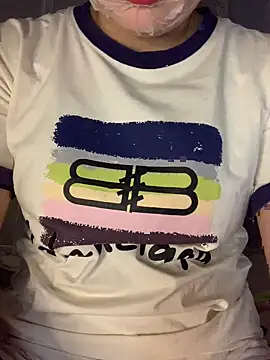 helo-kitty online show from 04.04.26