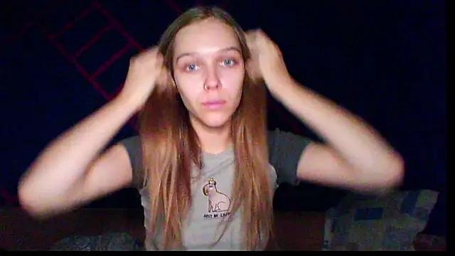 Snapshot of mari_martin chatting on 11.15.25 mari martin online show from 11.15.25