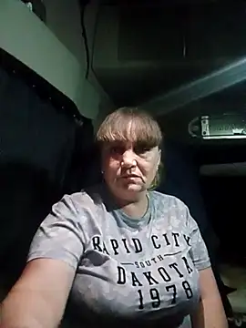 Snapshot of Ryslana0070 chatting on 11.23.25 Ryslana0070 online show from 11.23.25