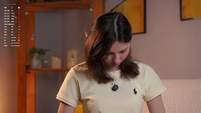 KateCahee online show from 04.14.26