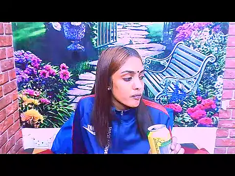 Snapshot of IndianPretty1 chatting on 11.02.25 IndianPretty1 online show from 11.02.25