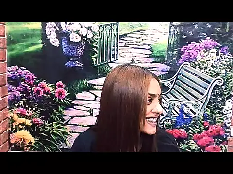 Snapshot of IndianPretty1 chatting on 11.11.25 IndianPretty1 online show from 11.11.25