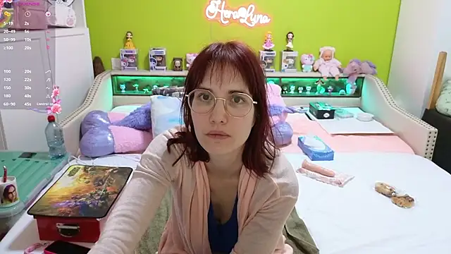  HeraLuna  online show from 02.16.26