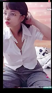 Maomilove1 online show from 05.23.26