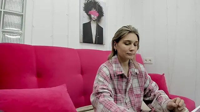 Snapshot of Tenderly_Sophie chatting on 02.12.26 Tenderly Sophie online show from 02.12.26