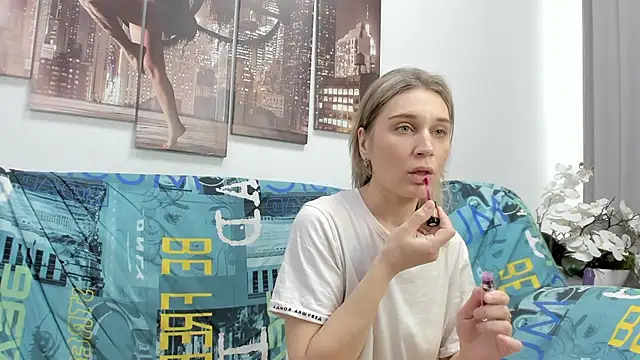 Tenderly Sophie online show from 03.08.26