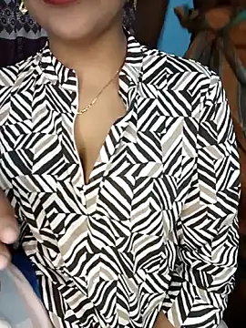 Snapshot of CoupleShow_432 chatting on 02.06.26 CoupleShow 432 online show from 02.06.26