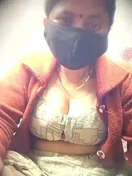 Snapshot of QRESABABY chatting on 11.03.25 QRESABABY online show from 11.03.25