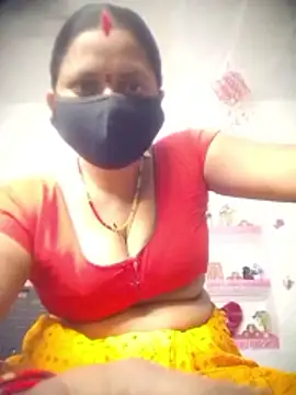 Snapshot of QRESABABY chatting on 11.05.25 QRESABABY online show from 11.05.25