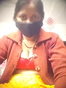 Snapshot of QRESABABY chatting on 11.05.25 QRESABABY online show from 11.05.25