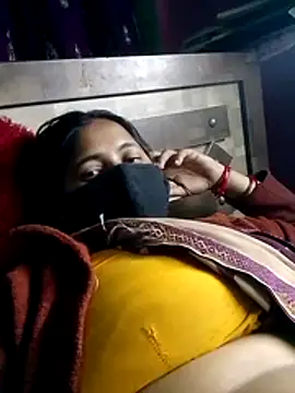 Snapshot of QRESABABY chatting on 12.02.25 QRESABABY online show from 12.02.25