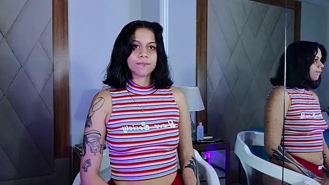 Athenea sky  online show from 11.06.25