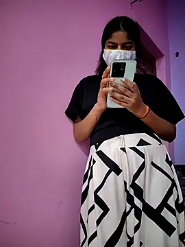 Student 12th online show from 10.21.25