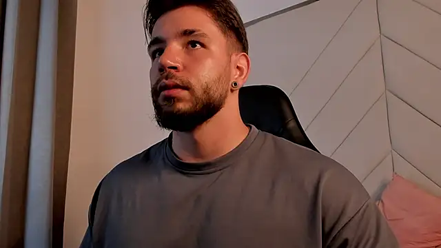 JACKSON STIFLER online show from 04.14.26