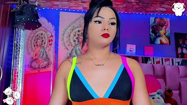 Snapshot of Zulema_Zahirx chatting on 11.05.25 Zulema Zahirx online show from 11.05.25