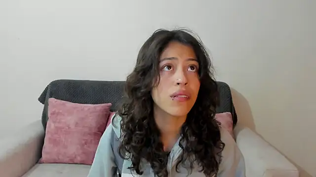 emily jonessxx online show from 12.14.25