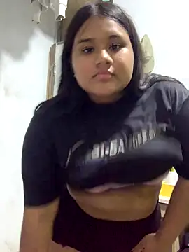 Roooou18 online show from 10.23.25