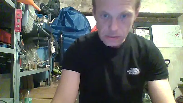 tommy3300 online show from 04.09.26