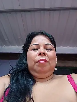 Snapshot of mother2-divorced chatting on 04.18.26 mother2-divorced online show from 04.18.26
