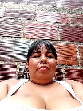 Snapshot of mother2-divorced chatting on 04.30.26 mother2-divorced online show from 04.30.26