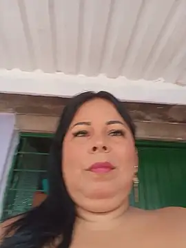 Snapshot of mother2-divorced chatting on 05.29.26 mother2-divorced online show from 05.29.26